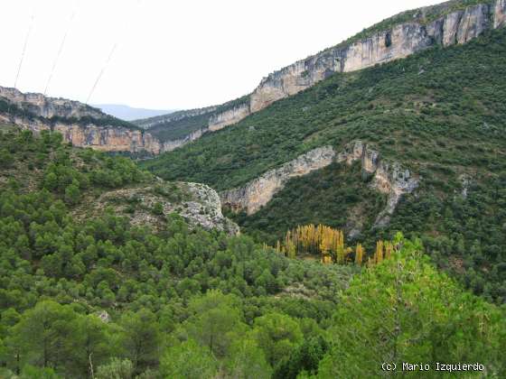 Priego: Hoz de Priego - Dolomías de la Ciudad Encantada