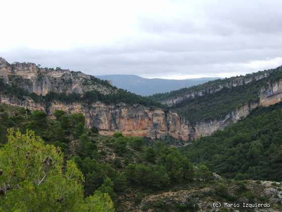 Priego: Hoz de Priego - Dolomías de la Ciudad Encantada