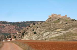 Riba de Santiuste: Afloramiento del Triásico